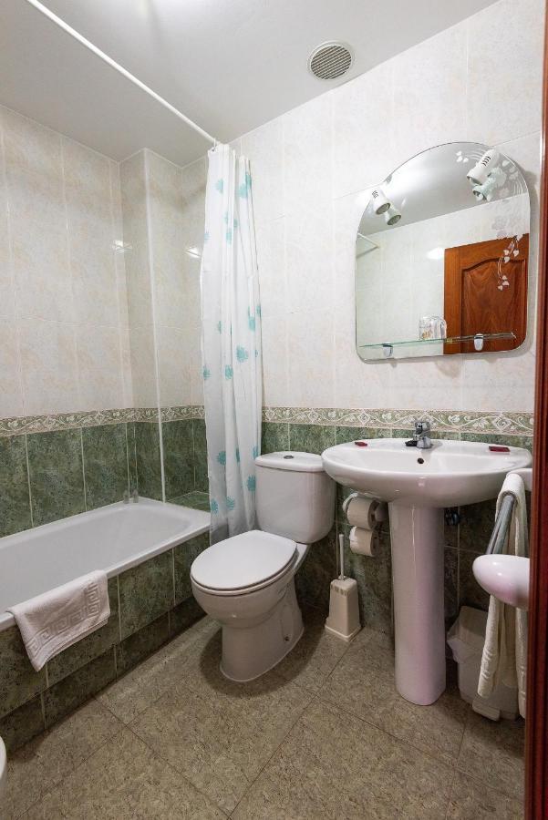 Hostal O Camouco Портоново Экстерьер фото