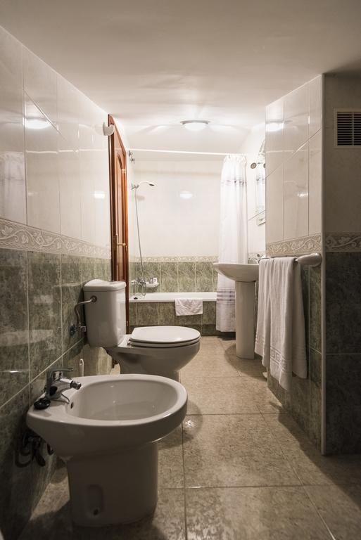 Hostal O Camouco Портоново Экстерьер фото